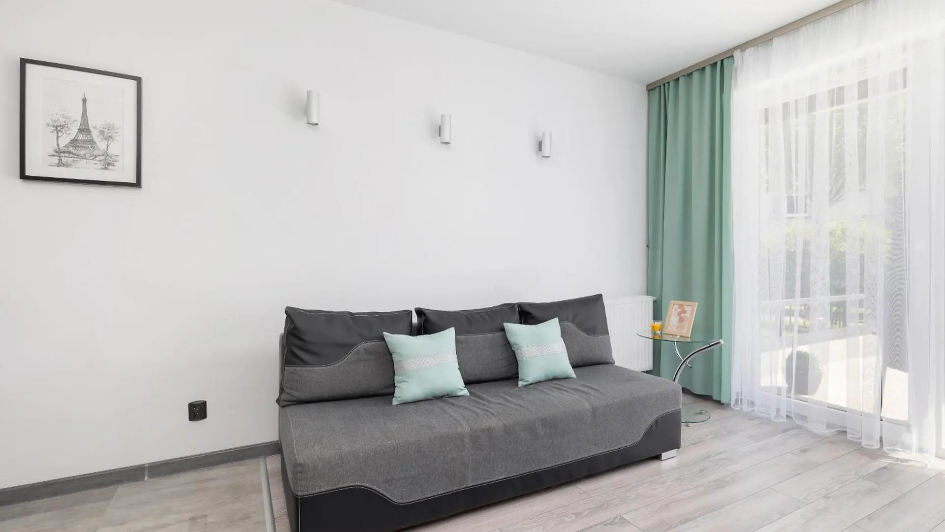 Apartament W Spokojnej Okolicy Z Parkingiem By Noclegi Renters Krakow